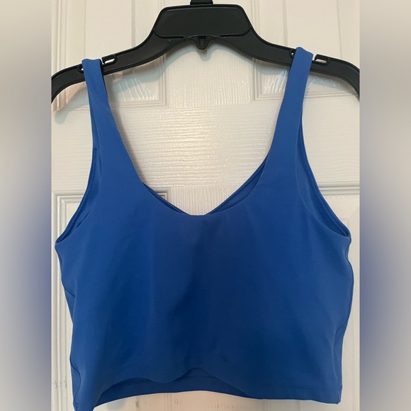 Aerie Real Me sports Bra.  Light support.  Built in removable cups - Picture 3 of 4